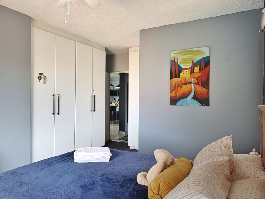 2 Bedroom Property for Sale in Hartenbos Heuwels Western Cape